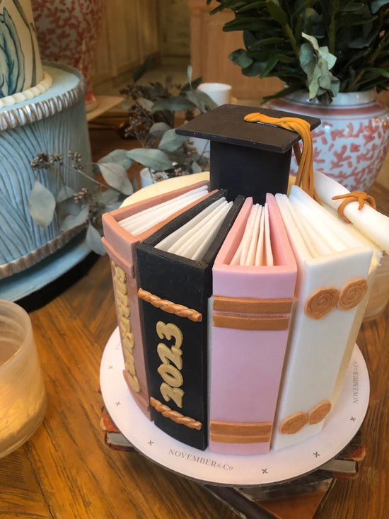 Graduation Cake - 1119 – Cakes and Memories Bakeshop