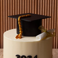 Graduation Cake 2024 w/ Black Cap