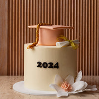 Graduation Cake 2024 w/ Peach Cap