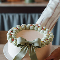 Wreath Cake