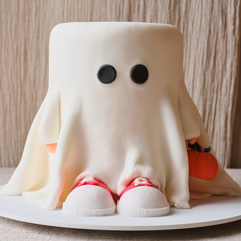 Ghost Cake with Shoes