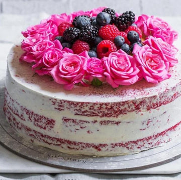 Red Velvet with Flower and Berries